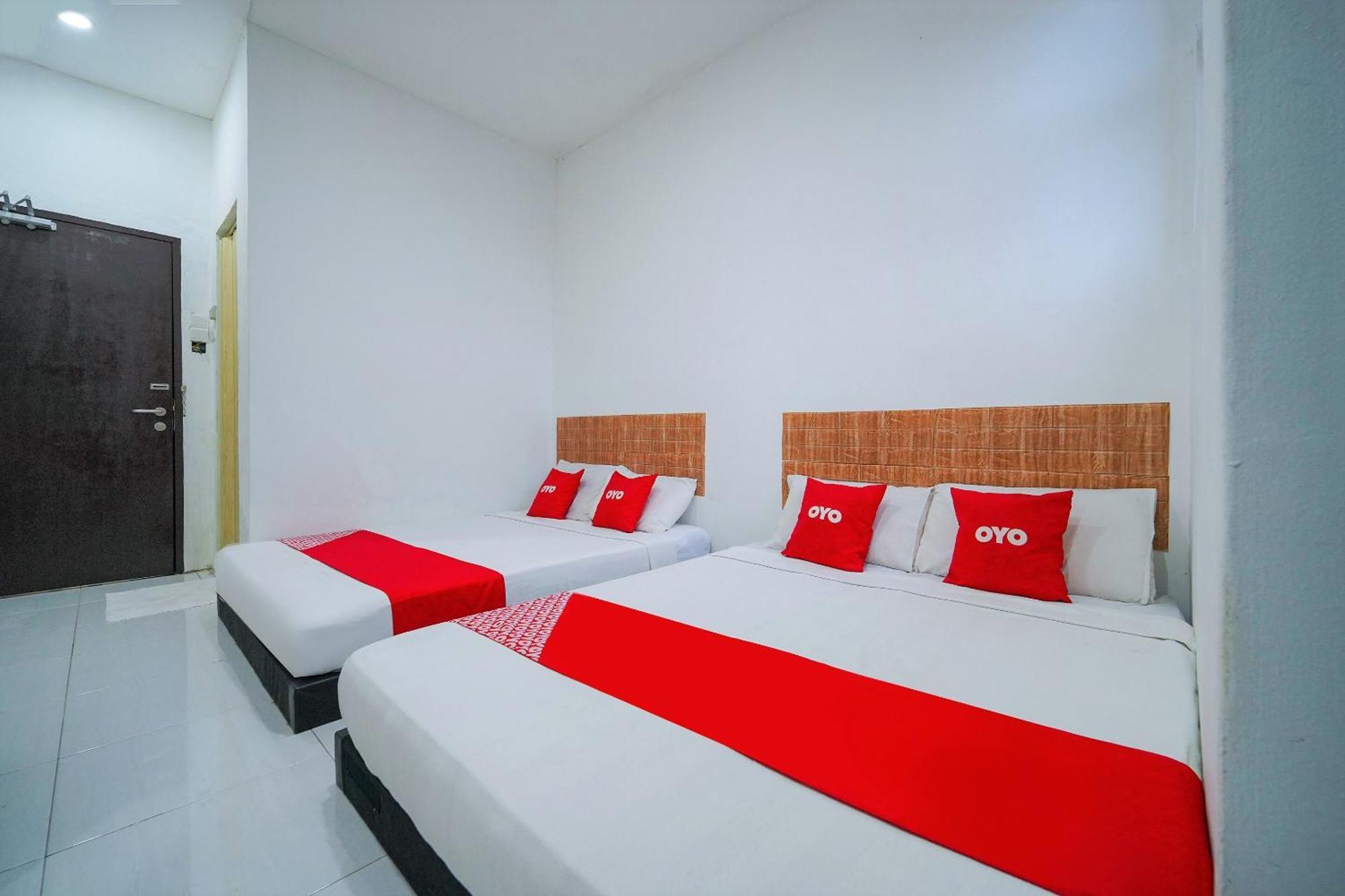 OYO 89820 Sp Berlian Inn Sungai Petani Exterior foto