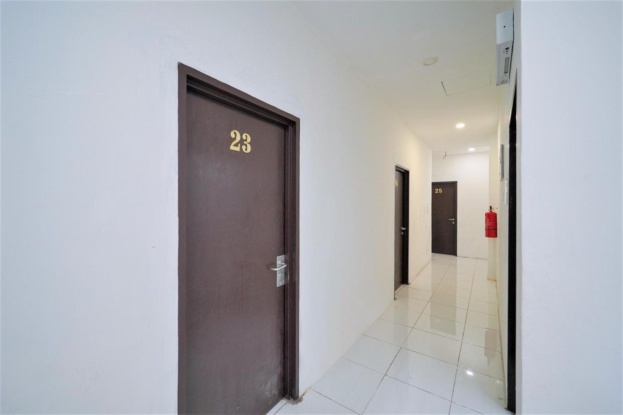 OYO 89820 Sp Berlian Inn Sungai Petani Exterior foto