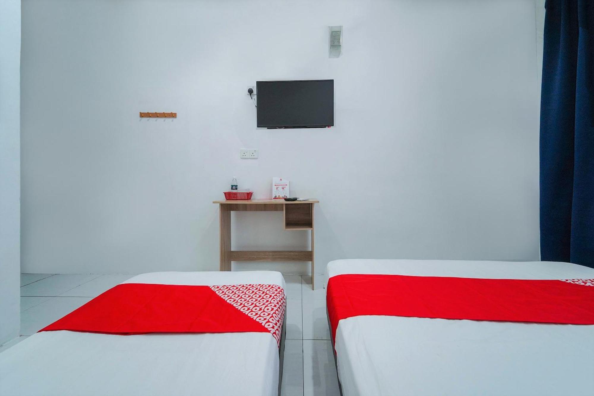 OYO 89820 Sp Berlian Inn Sungai Petani Exterior foto