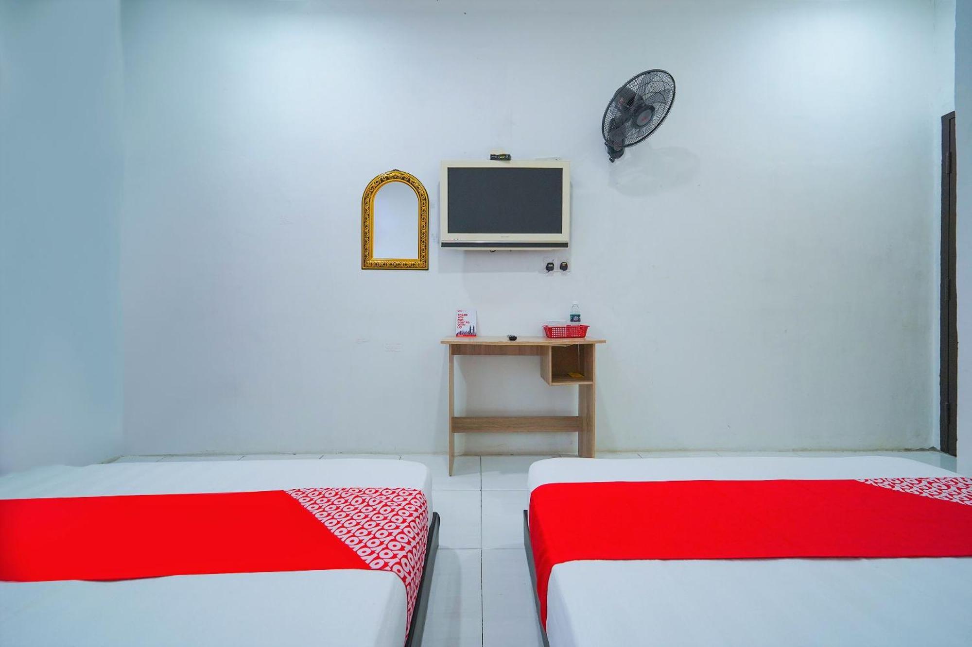 OYO 89820 Sp Berlian Inn Sungai Petani Exterior foto