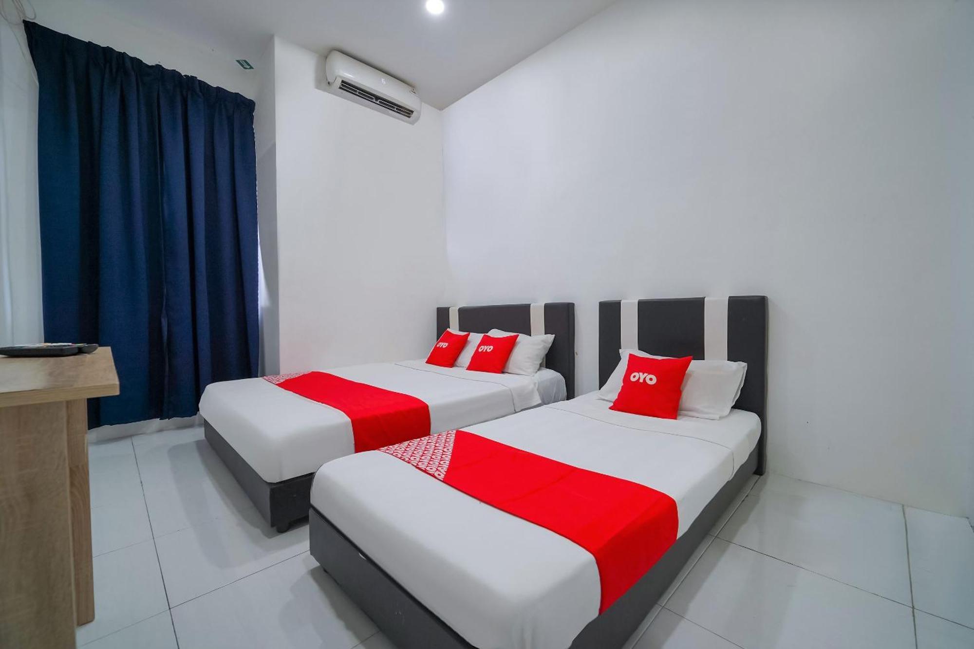 OYO 89820 Sp Berlian Inn Sungai Petani Exterior foto